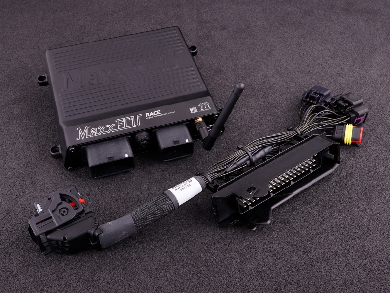 MaxxECU Race Plug and Play Audi S2 (5-cyl 3b)